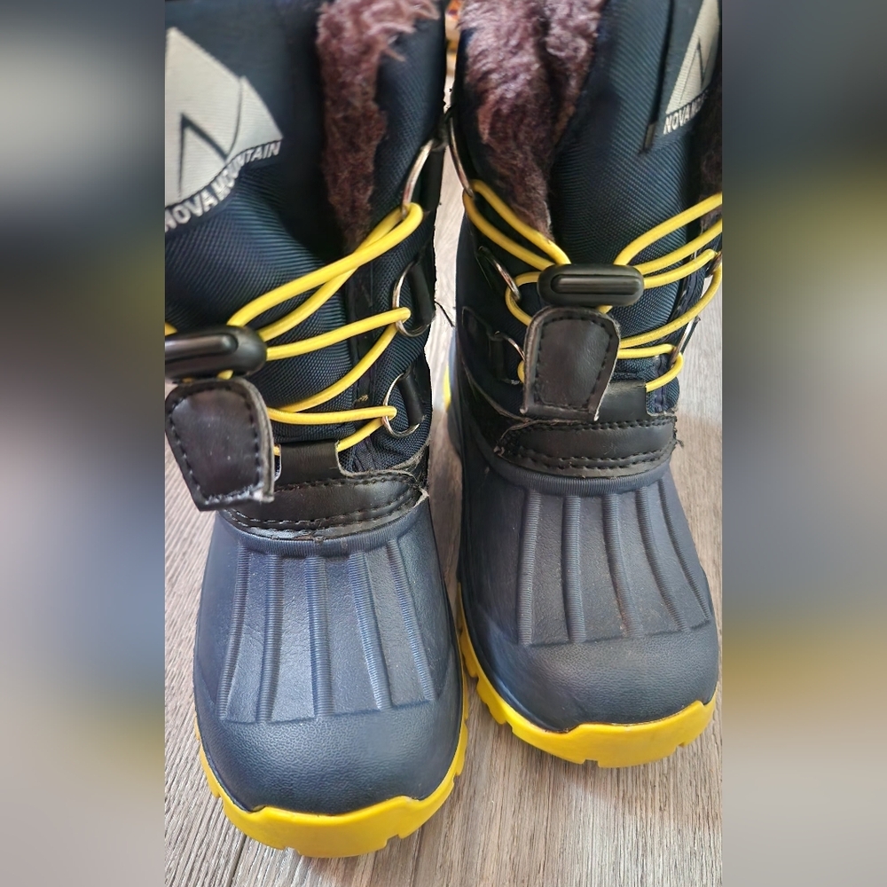 Nova Mountain Little Kid's Snow Boots Navy Yellow Size 10.5 Kids - Picture 6 of 8
